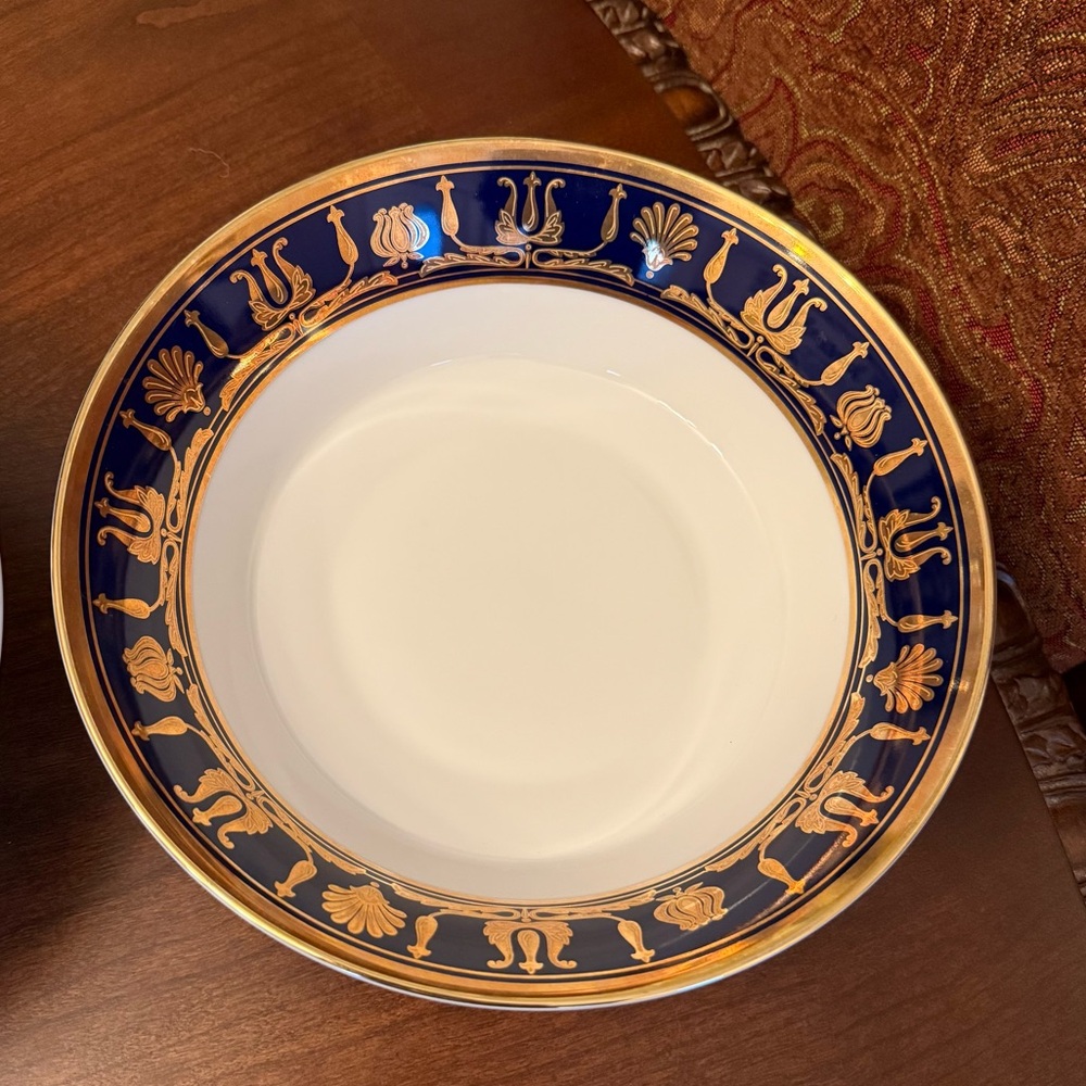 Vintage Muirfield 9328 King’s Court Serving Bowl - Listing 1